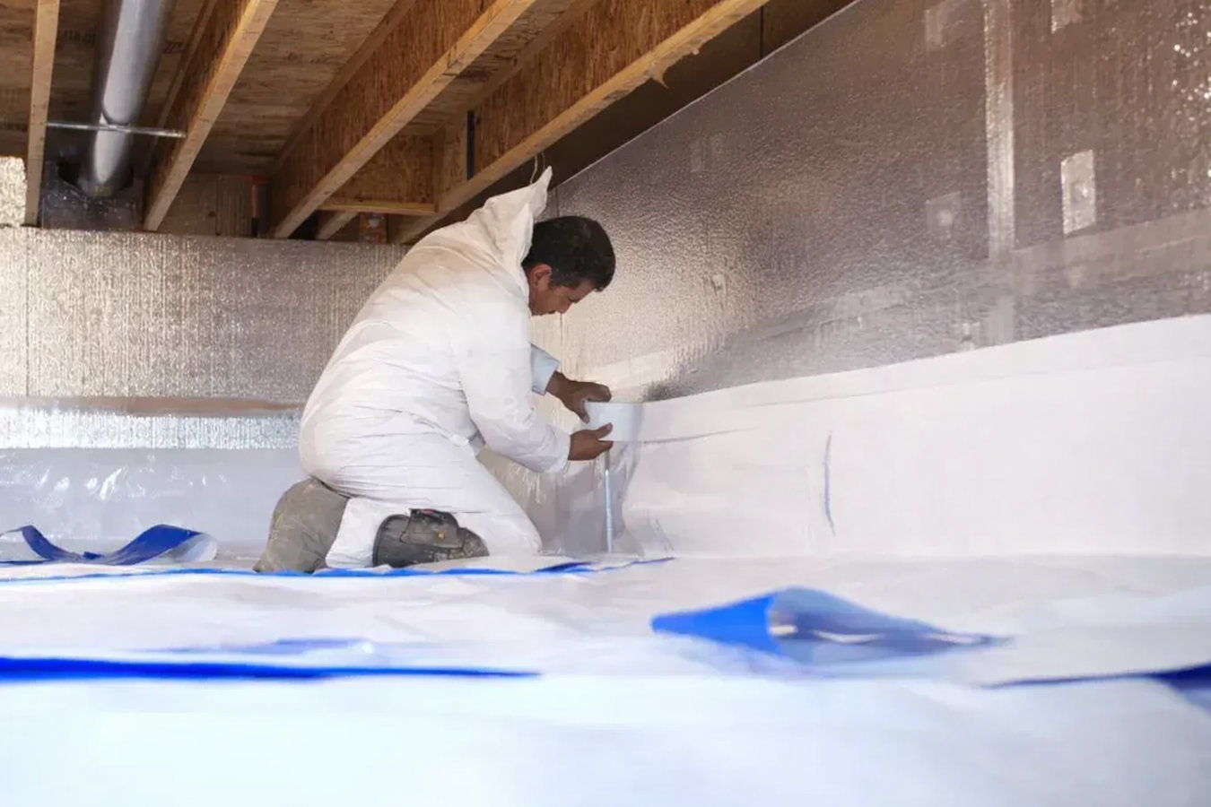 Vapor barrier installation in Superior, WI